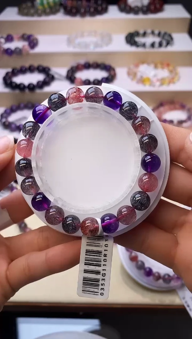 【闪购商品】水晶手链未镶嵌黑加仑超七9m+