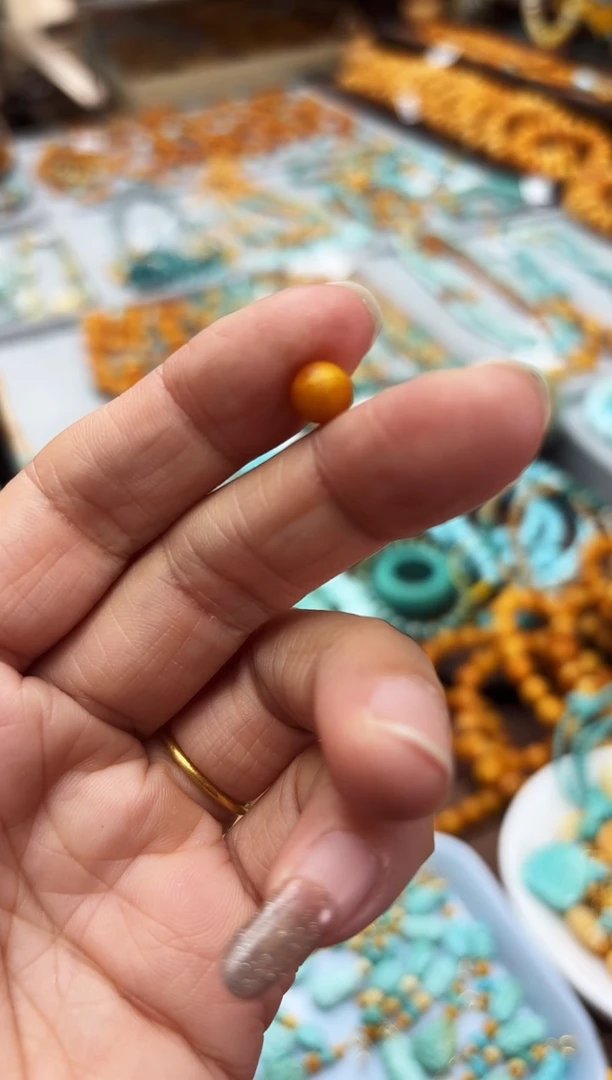 【闪购商品】琥珀裸石未镶嵌中奖截图福利