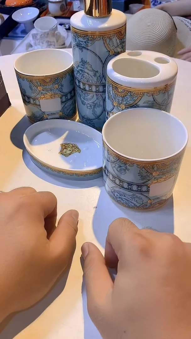 杯鸿辉家品牌瓷器，京东包邮！