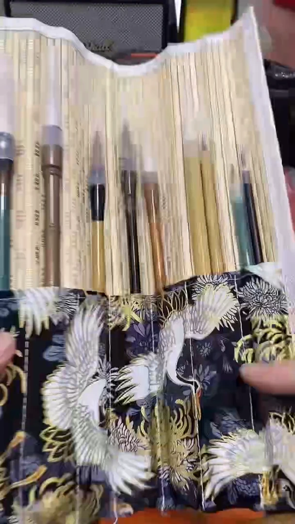 瓷片闪购商品 如图所示