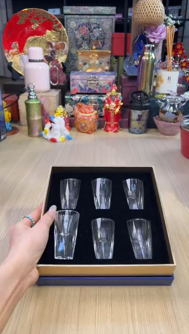 151俄皇流光之镜白酒杯套六