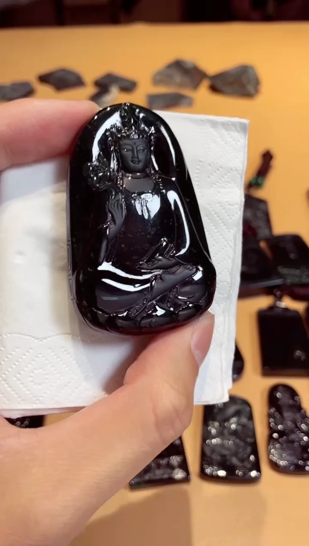 翡翠未镶嵌颈饰 天然翡翠a货