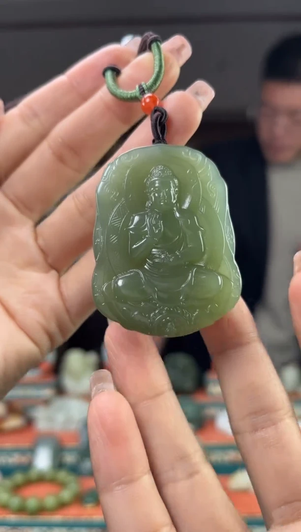 【闪购商品】和田玉颈饰未镶嵌佩佩猪 狗