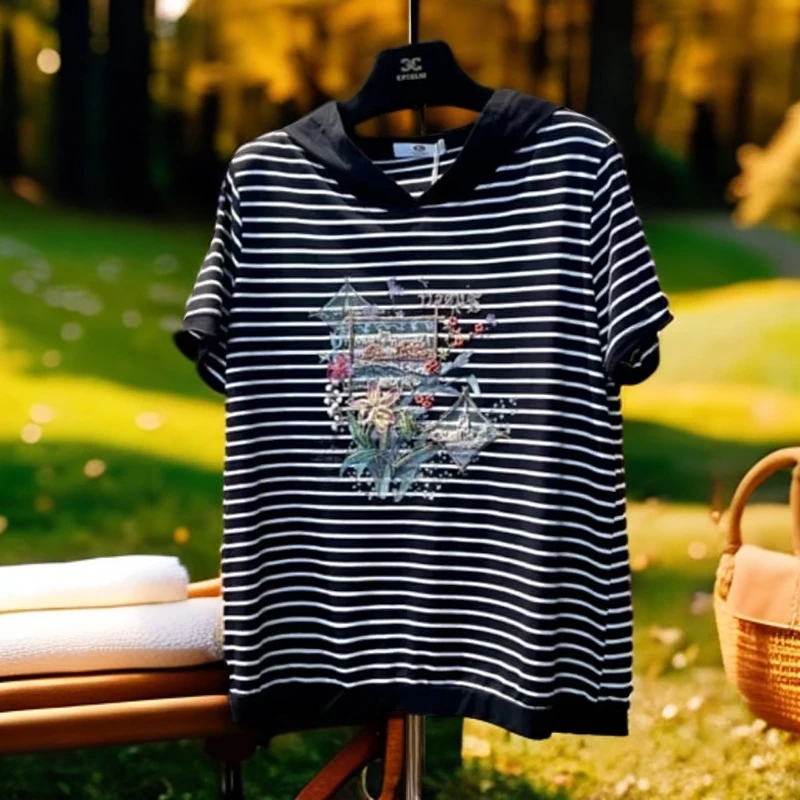 新款重工刺绣薄款烫钻连帽短袖T恤黑白条纹帽春季出游衣服8458