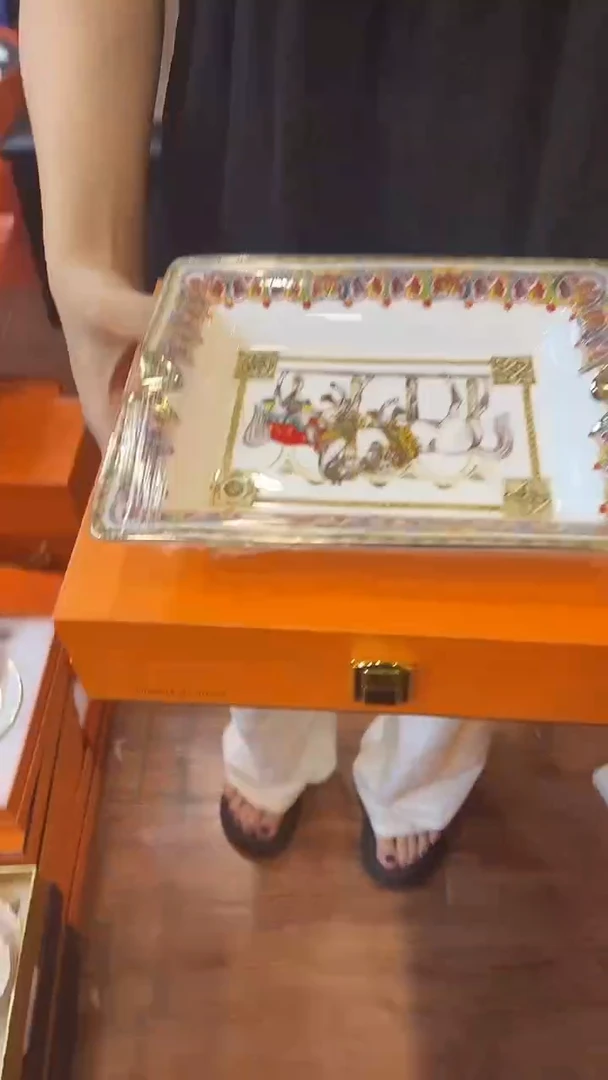 杯鸿辉家品牌瓷器，京东包邮！