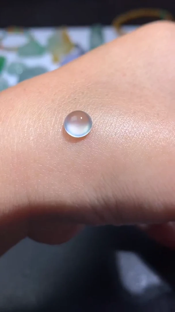 未镶嵌定制翡翠月**暖毛货