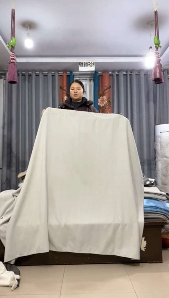 布成品窗帘   3.9+1.6米