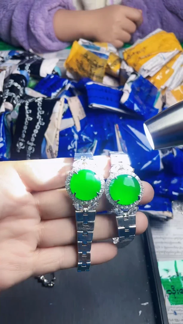 强子收货--所见即所得--多样性发货--FH259绿色设计蛋面表带