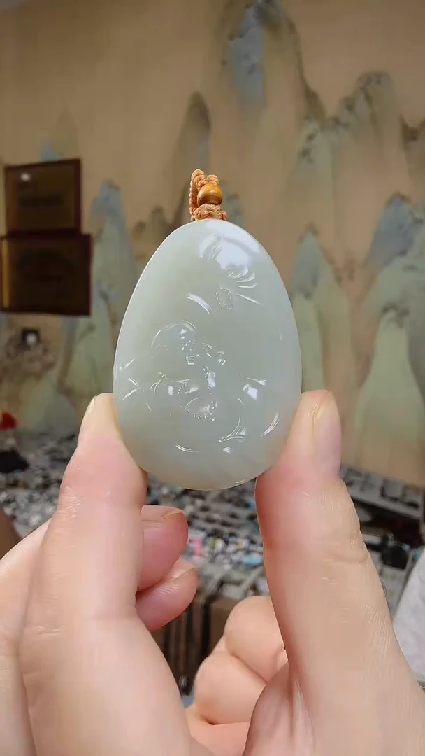 颈饰未镶嵌和田玉.