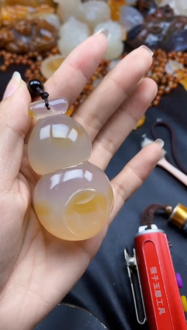 未镶嵌1玛瑙/玉髓紫**澜ll