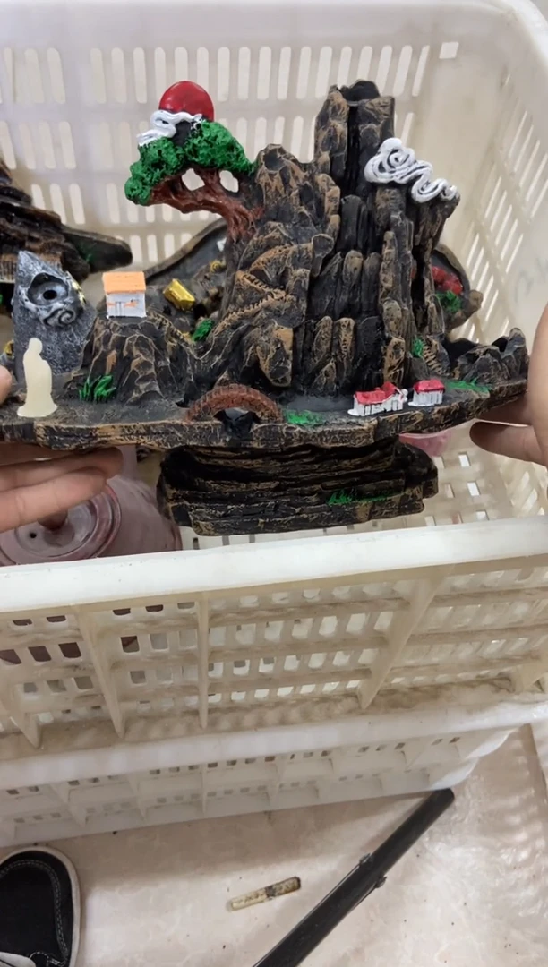 无运费险有瑕疵的摄影的产品有使用过的痕迹有点脏介意勿拍