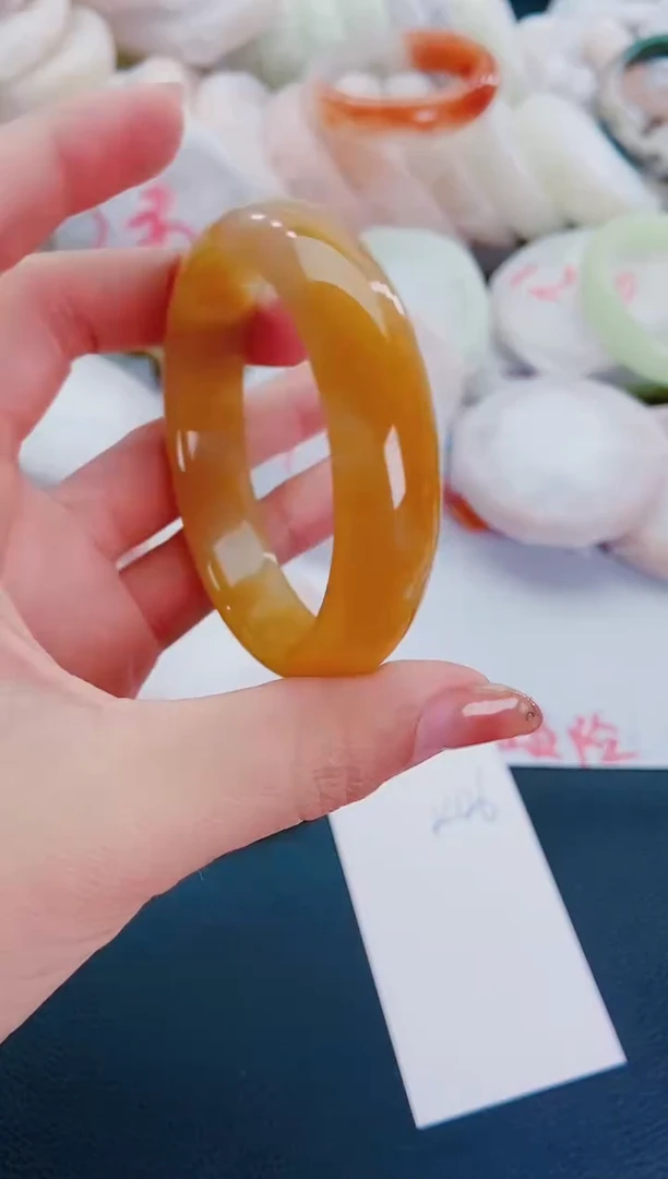 未镶嵌手镯石英质玉K126-56-57