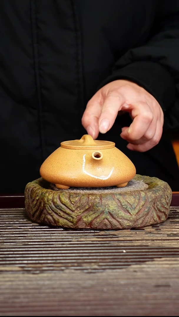 宜兴原矿紫砂壶茶壶160C