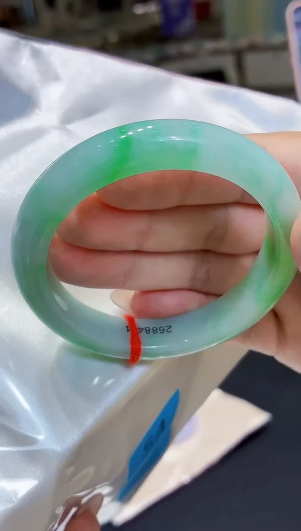 未镶嵌手镯翡翠翡翠手镯54