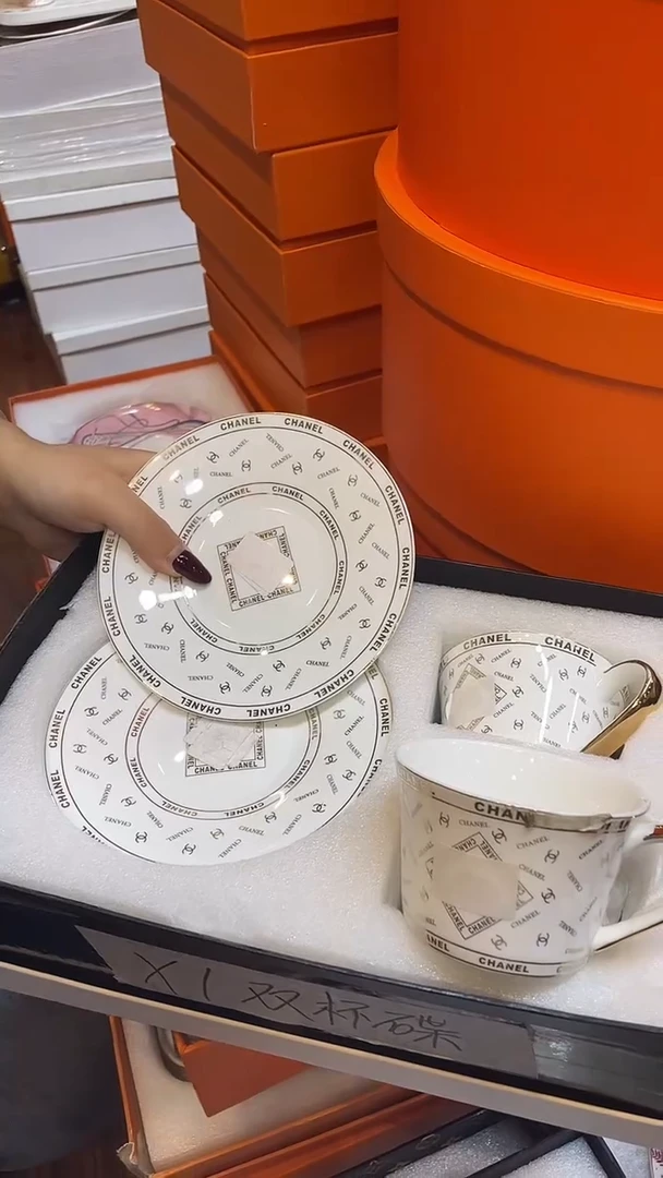 杯鸿辉家品牌瓷器，京东包邮！