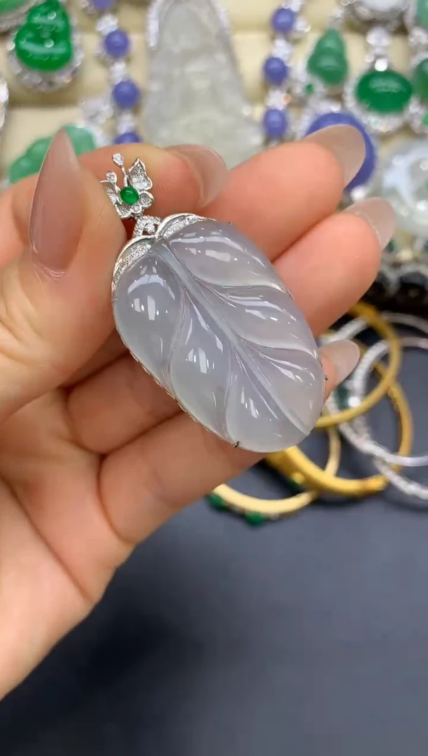 翡翠18K金镶嵌颈饰351-中国好珍宝