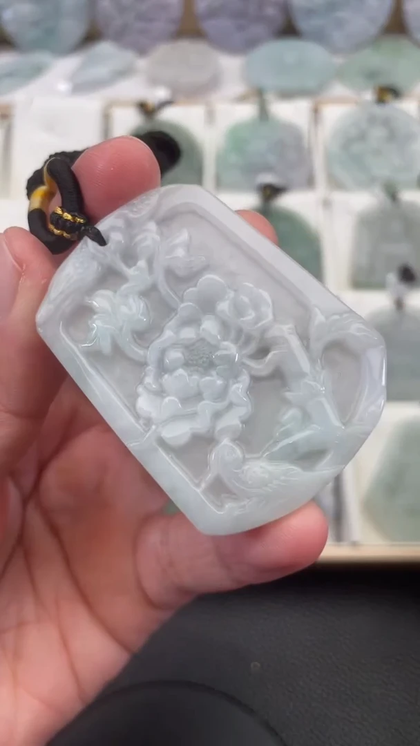 颈饰未镶嵌翡翠天然缅甸翡翠A货354
