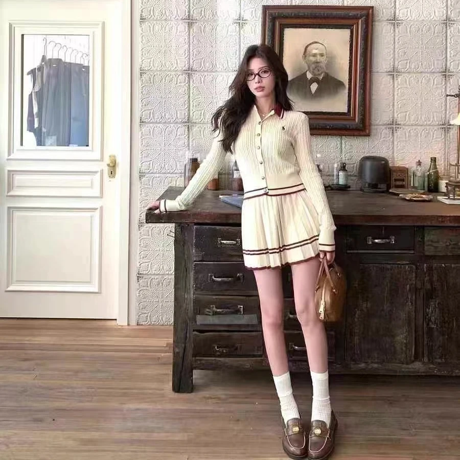 （蜂巢j）套装小香风气质时尚学院风撞色秋季显瘦针织休闲