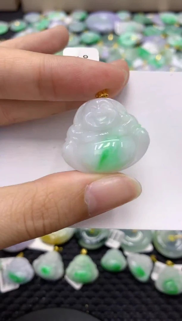 颈饰18K金镶嵌翡翠天然缅甸翡翠A货