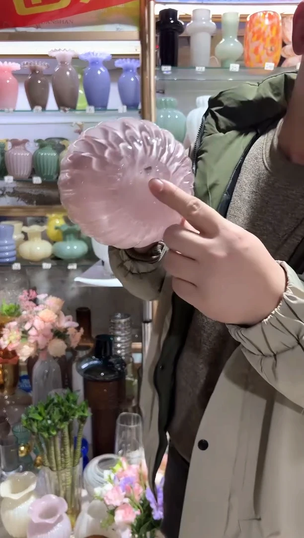 【闪购商品】无铅玻璃粉色芬顿微瑕介意勿拍