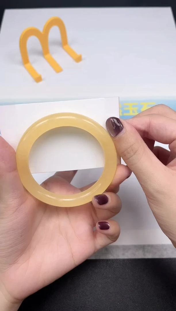 石英质玉手镯未镶嵌A176-58.7