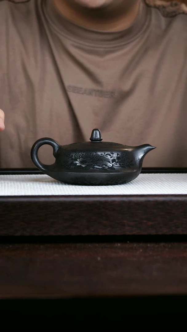 茶壶紫砂石黄曲壶