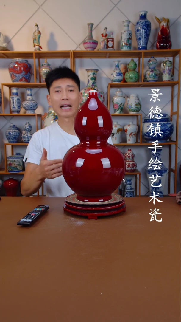 现代景德镇手工手绘陶瓷摆件46