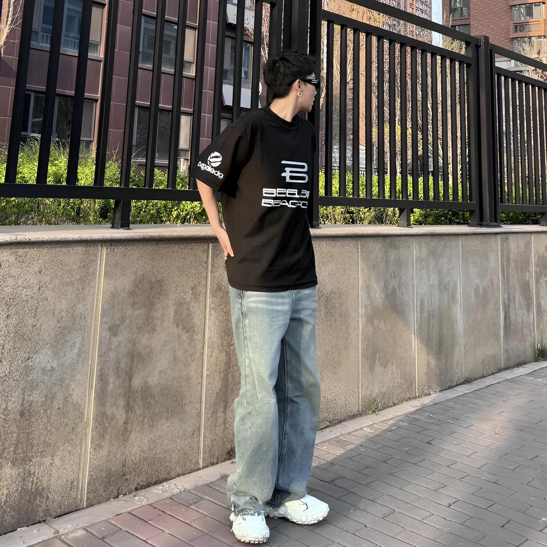 AI短袖 正确面料偏紫红 常规版型 男女同款