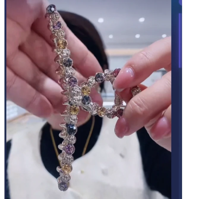 精致时尚美拉德发夹百搭