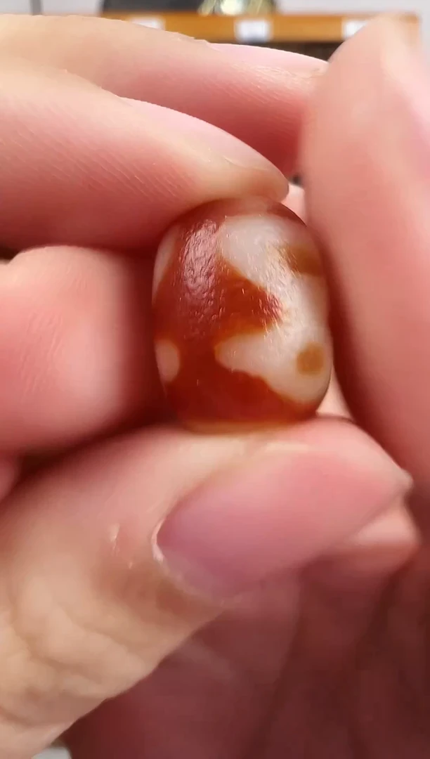玛瑙/玉髓（覆膜）颈饰未镶嵌97.（微瑕）