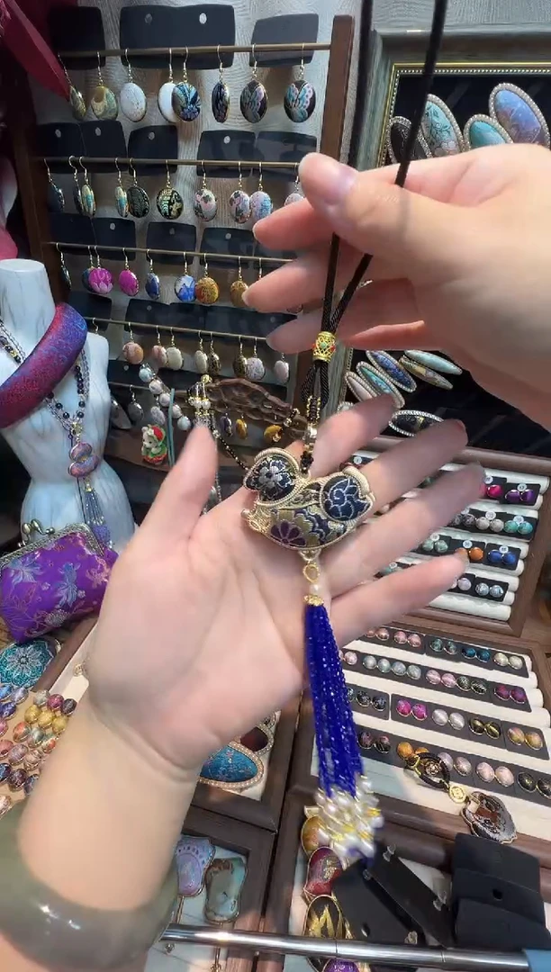 【孤品车10.31】三马金扇繁华双面挂件