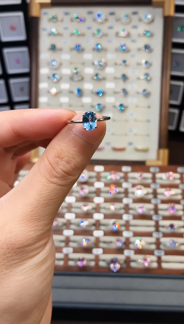 银S925镶嵌戒指海蓝宝石1888