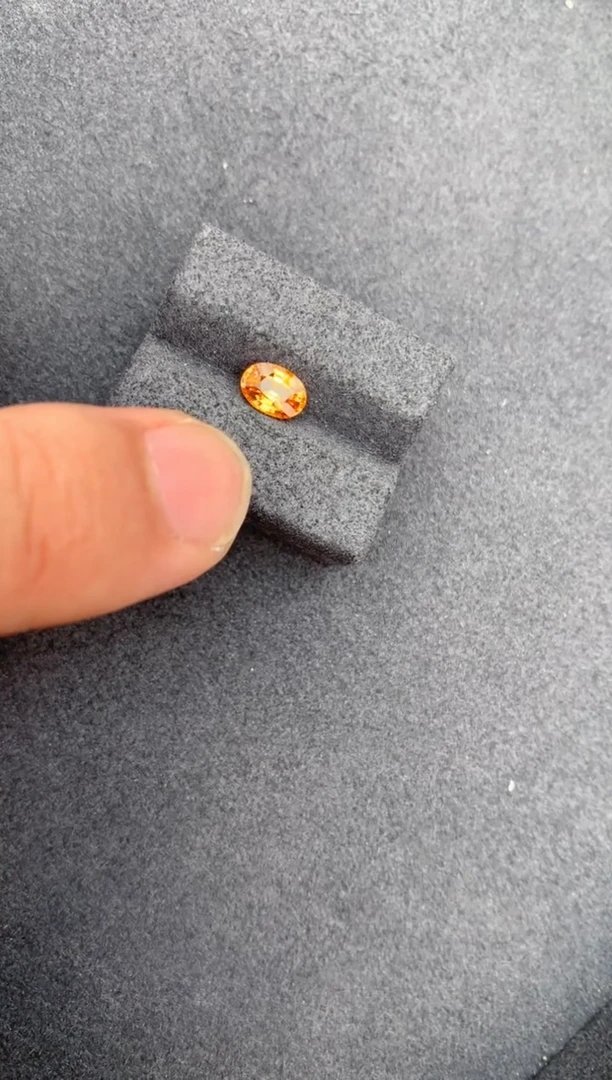 【闪购商品】石榴石裸石未镶嵌1ct芬达