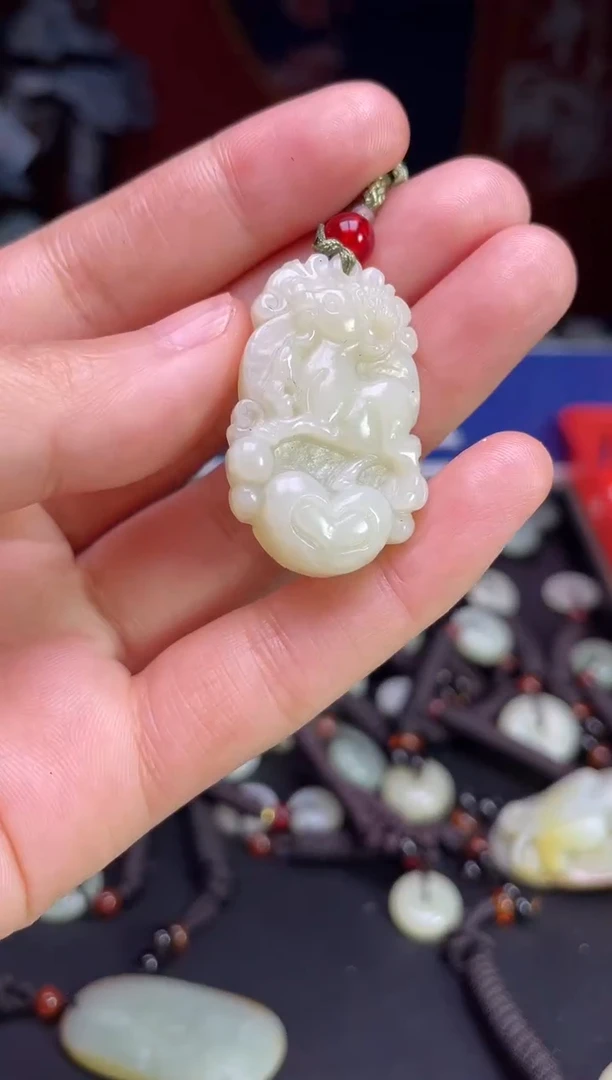 颈饰未镶嵌和田玉123