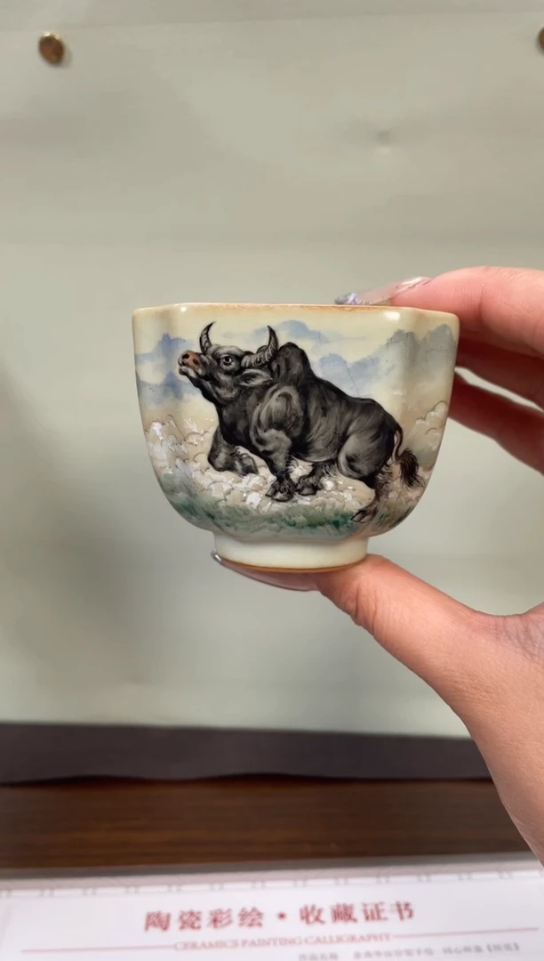 周泽堂粉青余秀华彩绘-一品杯（牛）