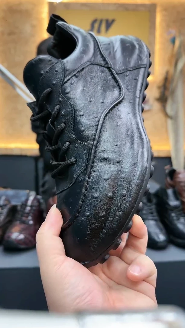 磨砂皮（牛皮）39码黑色5208