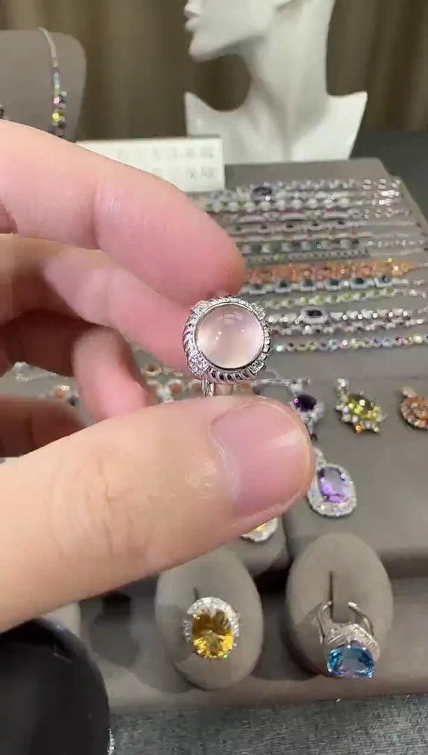 银S925镶嵌戒指芙蓉石12mm星光粉水晶简约款
