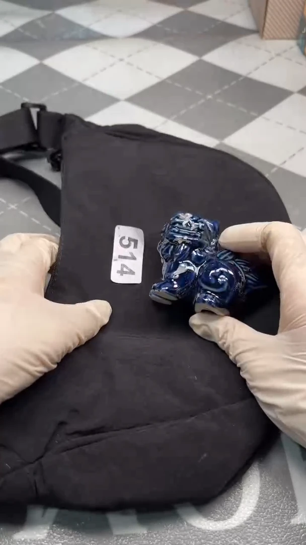 瓷片陶瓷如图所示周边