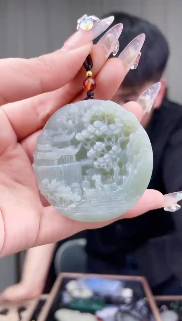 【闪购商品】和田玉挂件未镶嵌拍一发一，多样性发货！