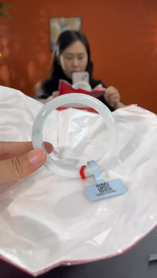 未镶嵌手镯翡翠2  57.6