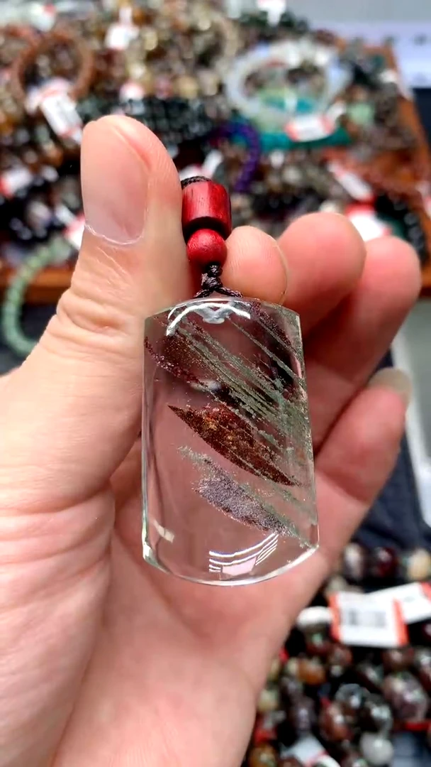 未镶嵌吊坠(赠链)水晶128