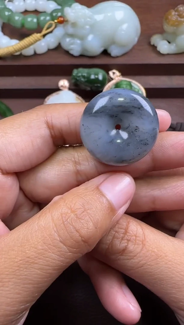 未镶嵌和田玉挂件和田玉挂件