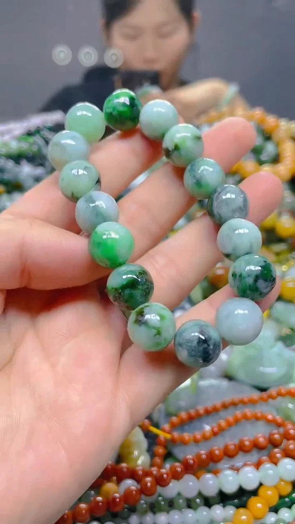颈饰未镶嵌翡翠12mm/ Z /翡翠A货，一件也是批发价