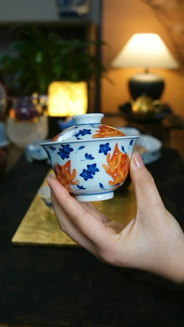 老矾红桃花鳜鱼盖碗