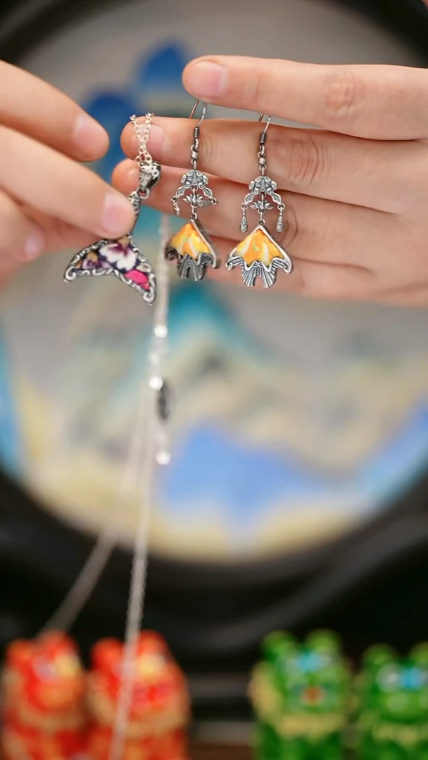 织绣221黔东南苗族刺绣