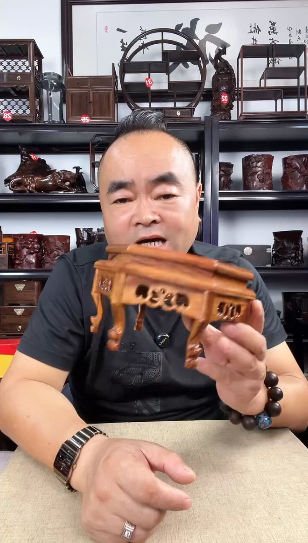 木2811老李红木工艺品