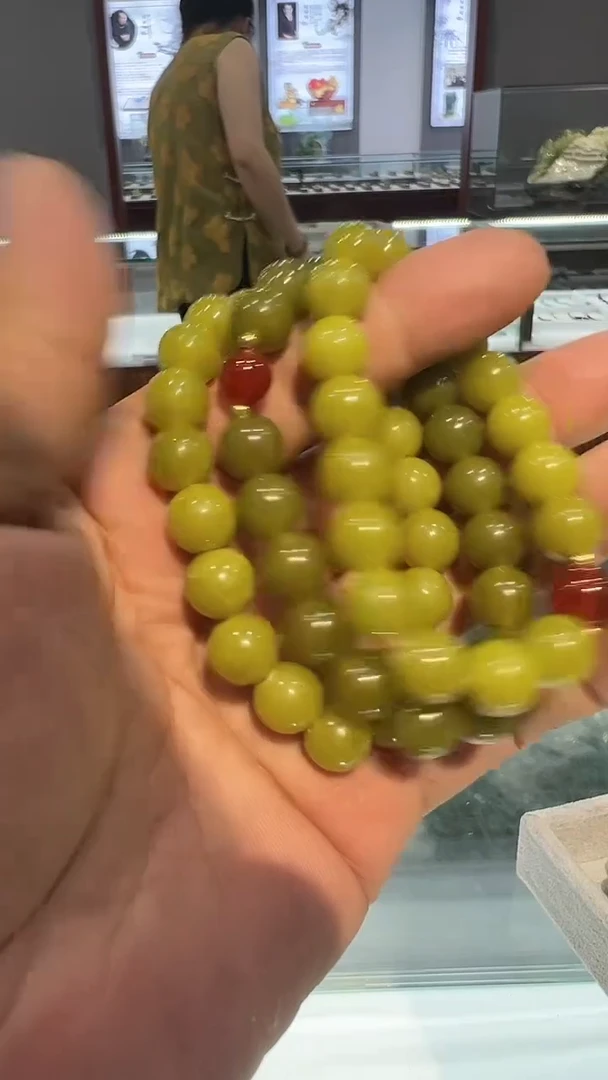 蛇纹石玉未镶嵌颈饰手串