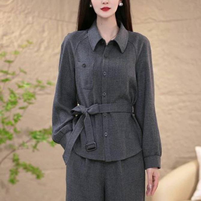 休闲洋气时尚减龄套装女士秋季新款收腰显瘦洋气衬衫直筒裤两件套