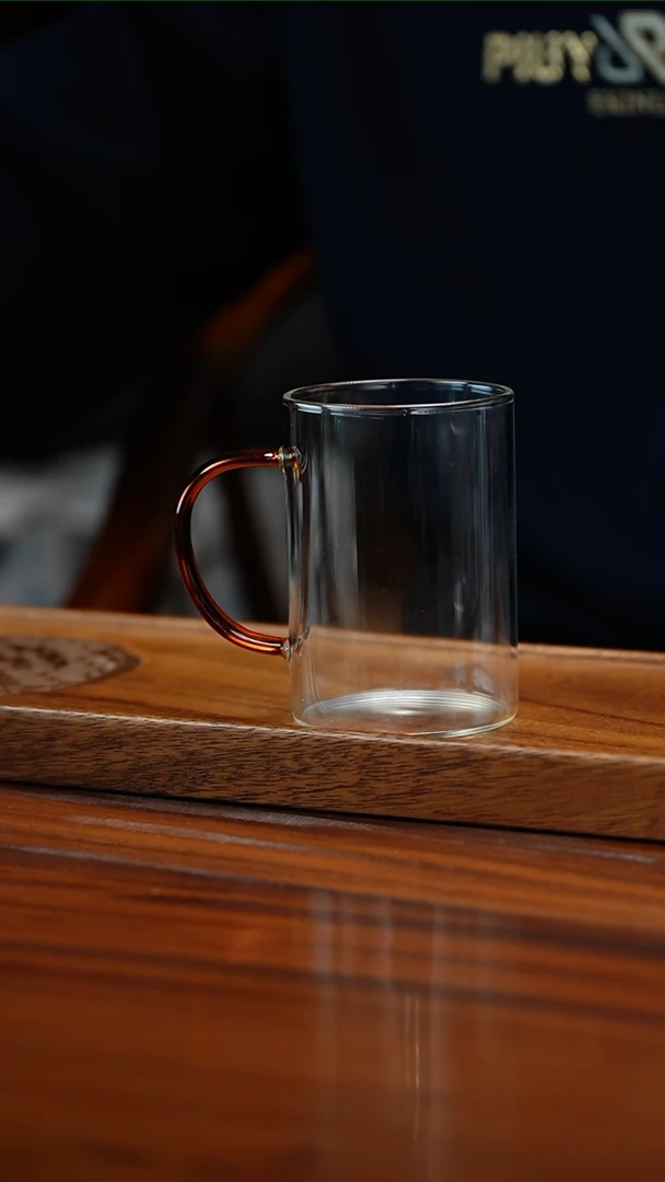 【闪购商品】个人绿茶杯唬迫色300毫升