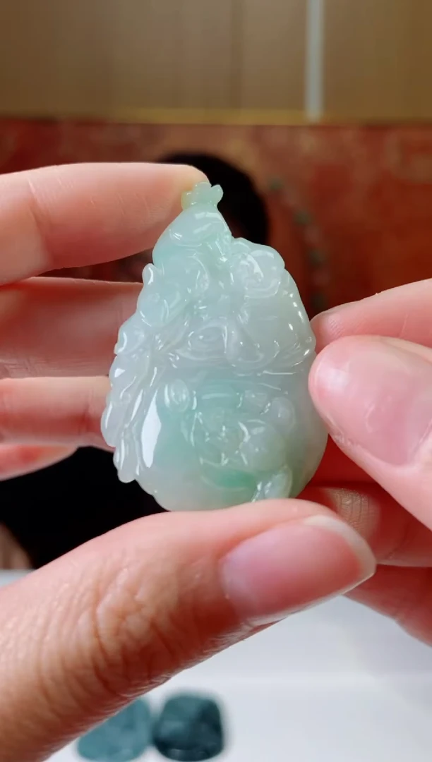 【闪购商品】翡翠颈饰未镶嵌翡翠